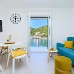 By The Sea Okuklje, Mljet - 22341 Apartment Okuklje